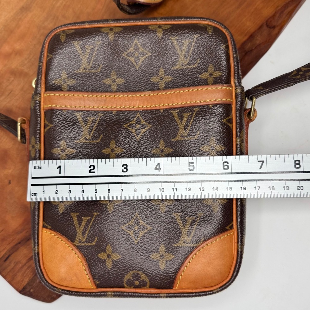 Louis Vuitton LV Monogram Danube 15 Crossbody Camera Bag Brown Tan SL0044 - Picture 15 of 16
